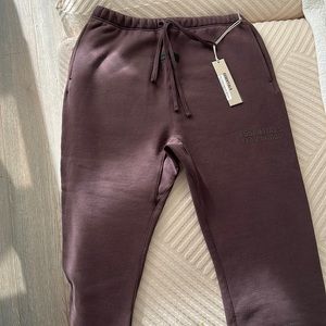 Essentials Sweatpants Plum colour Size M